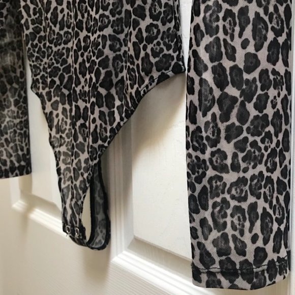 🐆🐾 Cute Animal Print Body Suit FREE with Purchase over $40 or 3/$30 Bundle - Picture 6 of 11